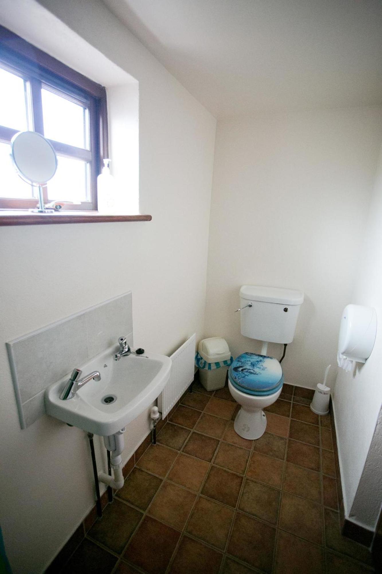 Aille River Tourist Hostel And Camping Doolin Cameră foto