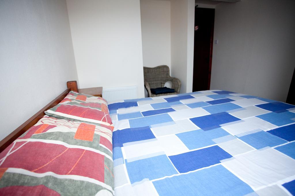 Aille River Tourist Hostel And Camping Doolin Cameră foto
