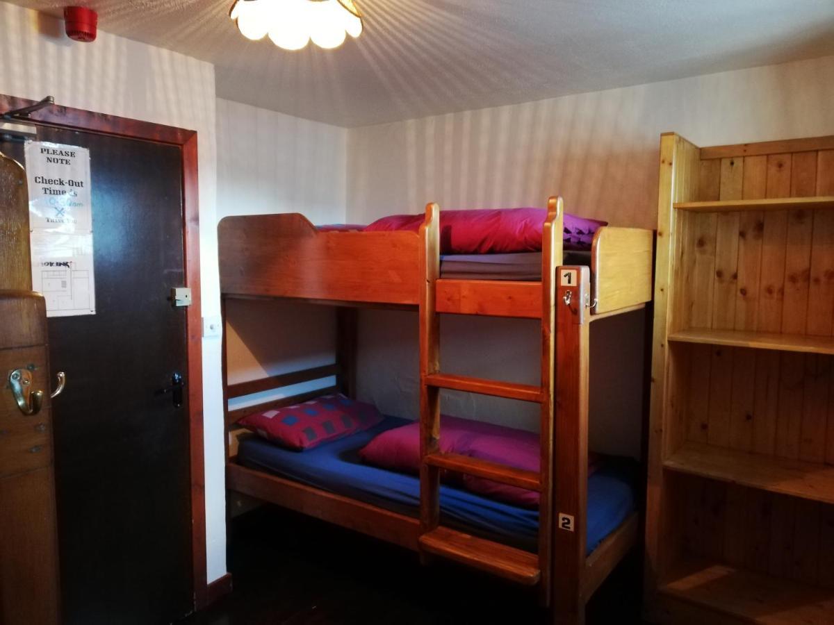Aille River Tourist Hostel And Camping Doolin Exterior foto
